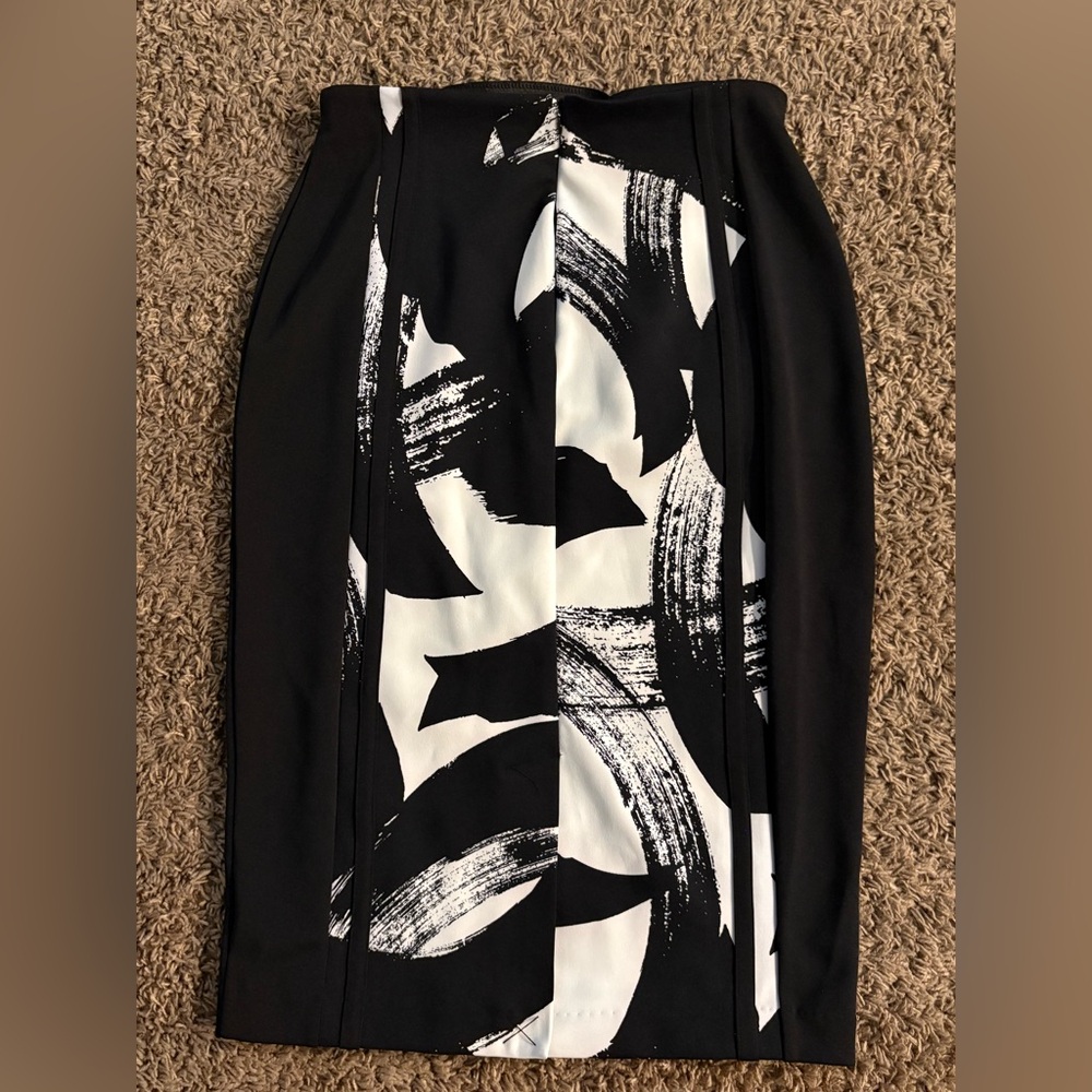 WORTHINGTON 2-piece Black and White Abstract TOP AND SKIRT SIZE MEDIUM - Picture 8 of 12